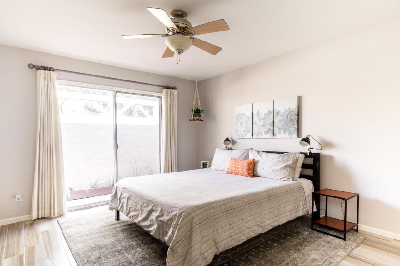 Central Phoenix Townhome Bagian luar foto